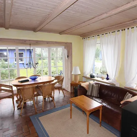 Doppelhhaus Fuer 7 Personen Am In Semesterbostad *